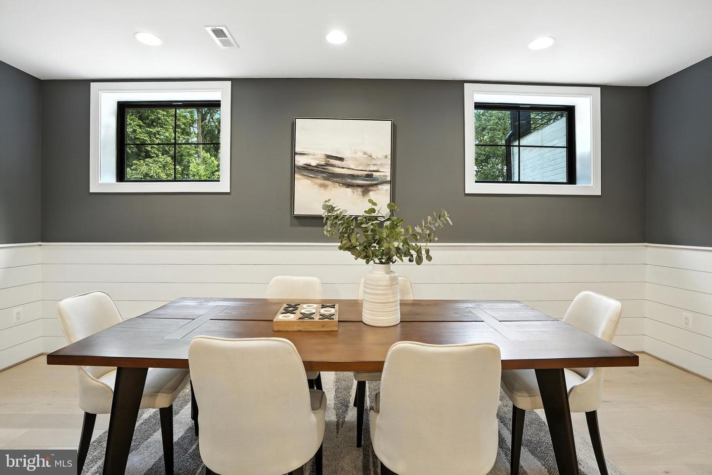 1321 HUNTER MILL RD, VIENNA, Virginia 22182, 7 Bedrooms Bedrooms, ,6 BathroomsBathrooms,Residential,For sale,1321 HUNTER MILL RD,VAFX2278716 MLS # VAFX2278716 1321 HUNTER MILL RD, VIENNA, Virginia 22182, 7 Bedrooms Bedrooms, ,6 BathroomsBathrooms,Residential,For sale,1321 HUNTER MILL RD,VAFX2278716 MLS # VAFX2278716