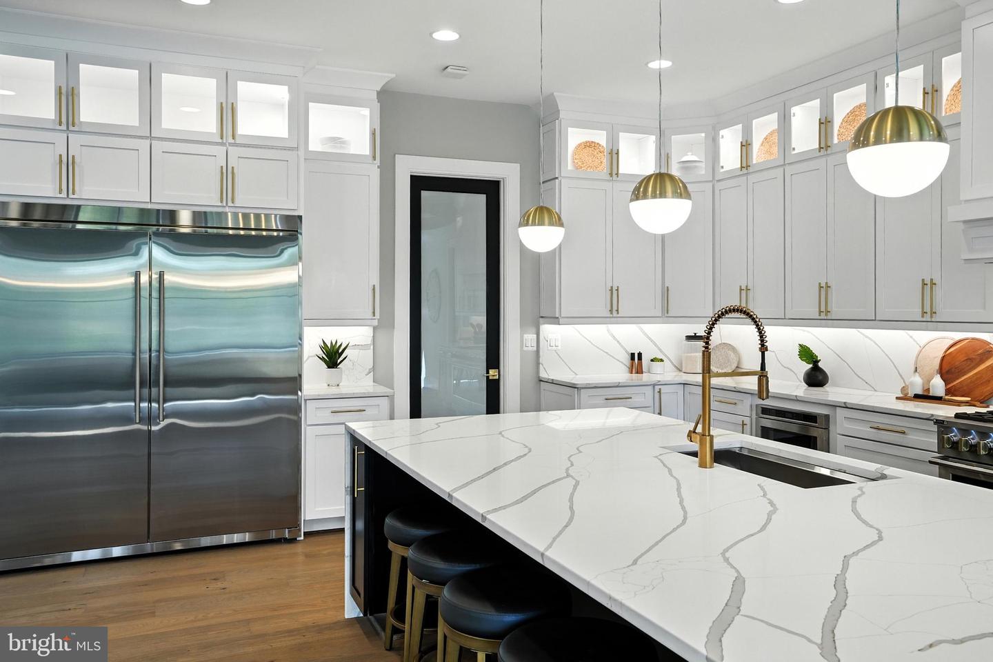 1321 HUNTER MILL RD, VIENNA, Virginia 22182, 7 Bedrooms Bedrooms, ,6 BathroomsBathrooms,Residential,For sale,1321 HUNTER MILL RD,VAFX2278716 MLS # VAFX2278716 1321 HUNTER MILL RD, VIENNA, Virginia 22182, 7 Bedrooms Bedrooms, ,6 BathroomsBathrooms,Residential,For sale,1321 HUNTER MILL RD,VAFX2278716 MLS # VAFX2278716