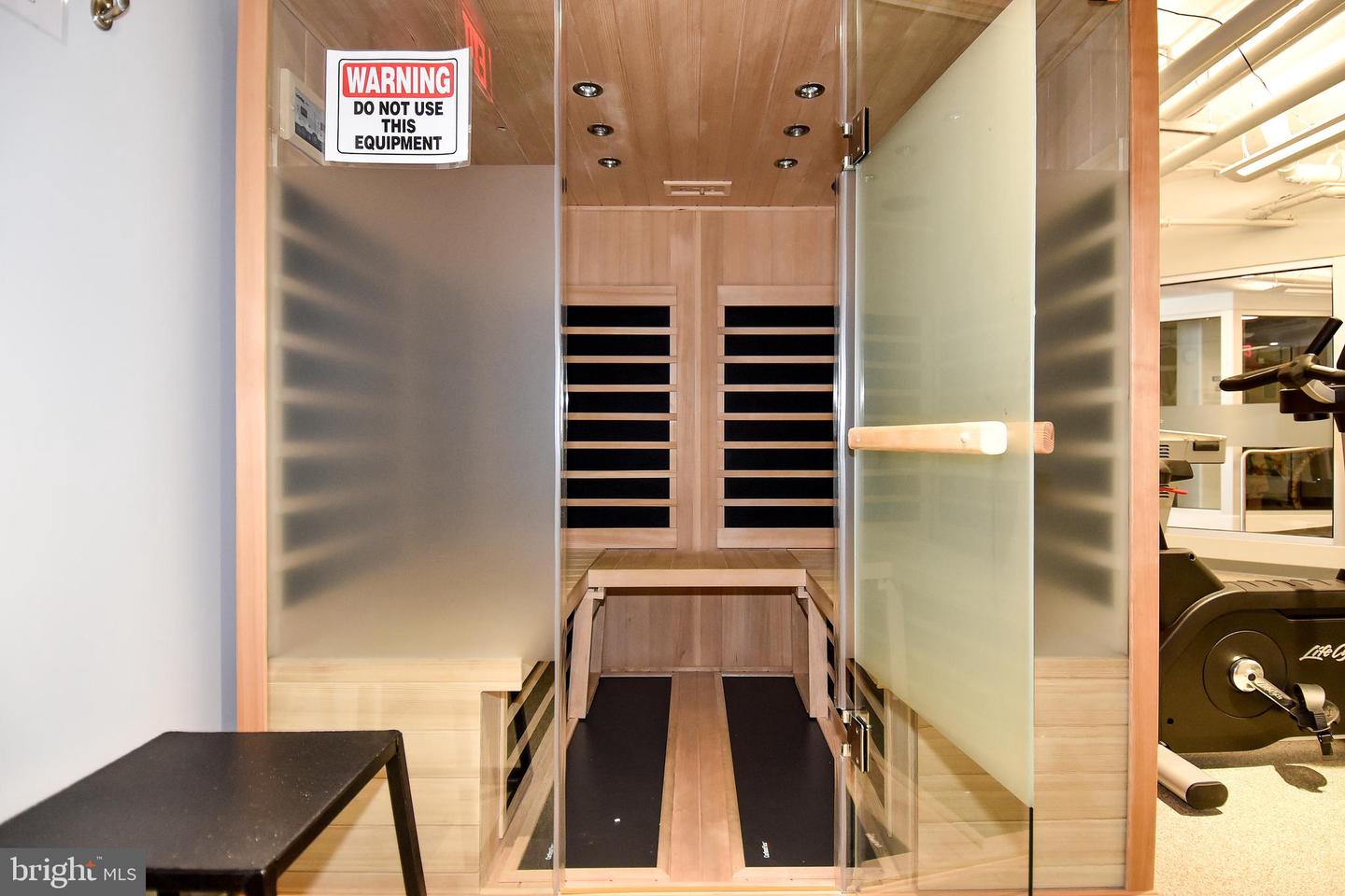 1250 S WASHINGTON ST #816, ALEXANDRIA, Virginia 22314, 2 Bedrooms Bedrooms, ,2 BathroomsBathrooms,Residential,For sale,1250 S WASHINGTON ST #816,VAAX2051734 MLS # VAAX2051734