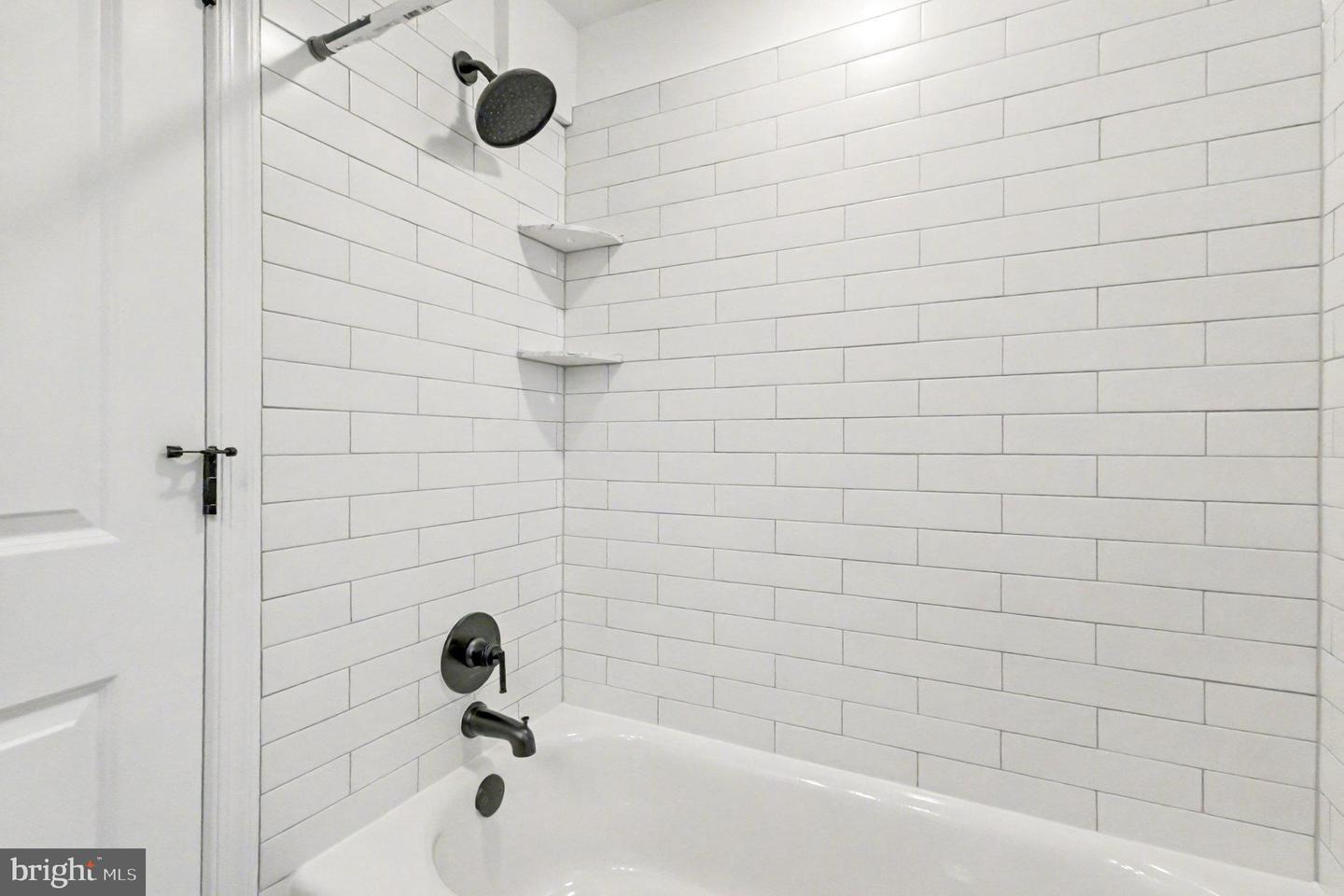 3900 FILLMORE DR, WOODBRIDGE, Virginia 22193, 3 Bedrooms Bedrooms, ,2 BathroomsBathrooms,Residential,For sale,3900 FILLMORE DR,VAPW2107654 MLS # VAPW2107654