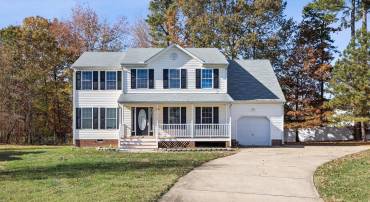 1706 HOUNDS WAY, HENRICO, Virginia 23231, 4 Bedrooms Bedrooms, 11 Rooms Rooms,2 BathroomsBathrooms,Residential,For sale,1706 HOUNDS WAY,VAHN2001114 MLS # VAHN2001114