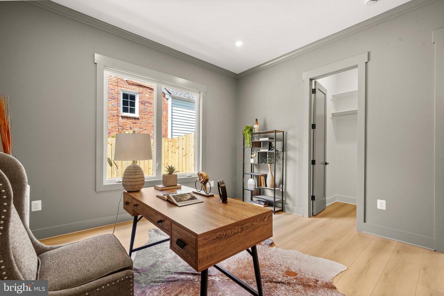 1905 N TAYLOR ST, ARLINGTON, Virginia 22207, 7 Bedrooms Bedrooms, 15 Rooms Rooms,7 BathroomsBathrooms,Residential,For sale,1905 N TAYLOR ST,VAAR2065982 MLS # VAAR2065982