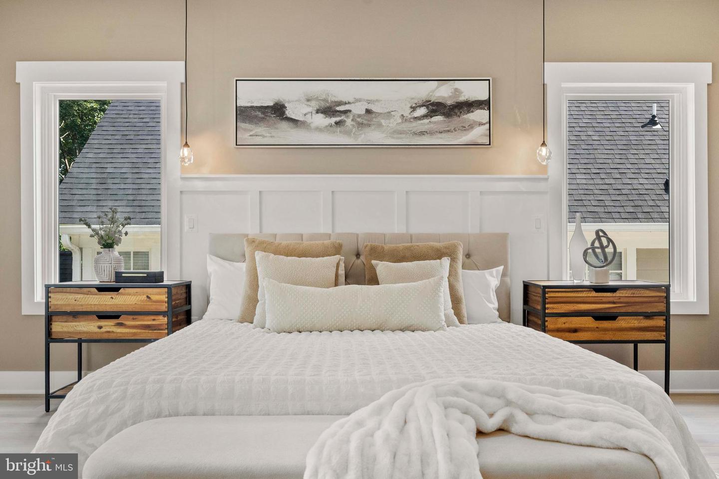 1905 N TAYLOR ST, ARLINGTON, Virginia 22207, 7 Bedrooms Bedrooms, 15 Rooms Rooms,7 BathroomsBathrooms,Residential,For sale,1905 N TAYLOR ST,VAAR2065982 MLS # VAAR2065982