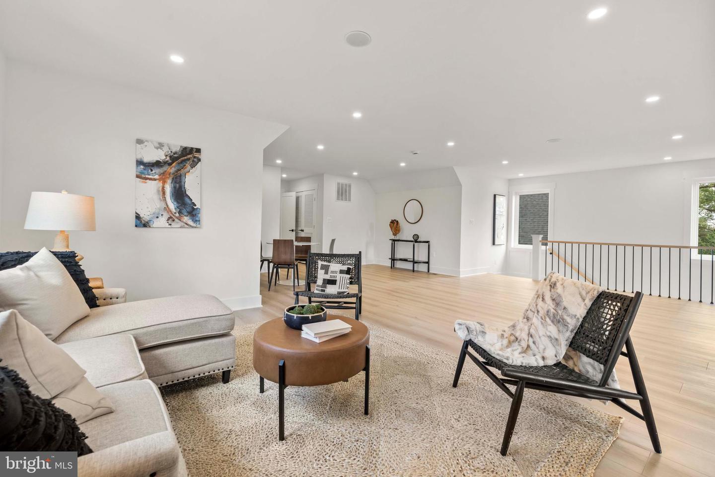 1905 N TAYLOR ST, ARLINGTON, Virginia 22207, 7 Bedrooms Bedrooms, 15 Rooms Rooms,7 BathroomsBathrooms,Residential,For sale,1905 N TAYLOR ST,VAAR2065982 MLS # VAAR2065982