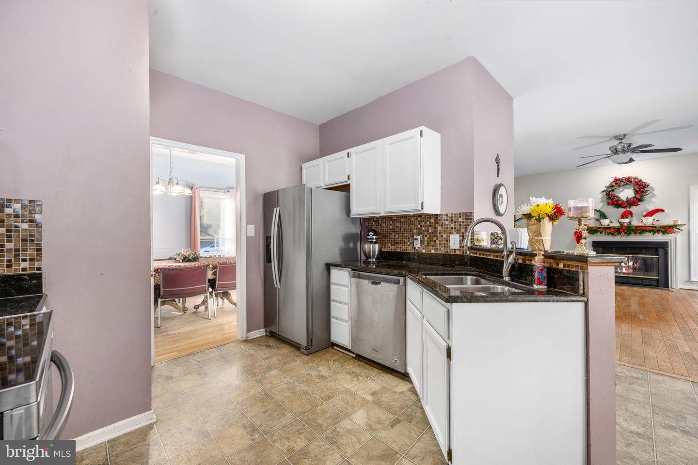 11911 ARBOR GLEN DR, FREDERICKSBURG, Virginia 22407, 3 Bedrooms Bedrooms, 6 Rooms Rooms,2 BathroomsBathrooms,Residential,For sale,11911 ARBOR GLEN DR,VASP2037542 MLS # VASP2037542