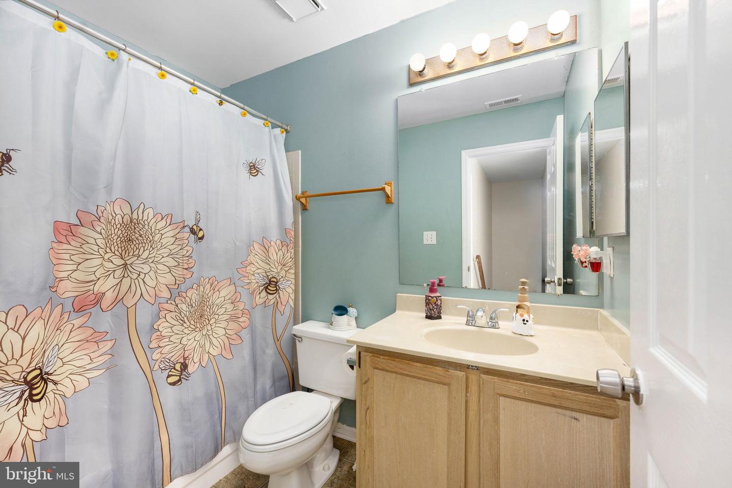 11911 ARBOR GLEN DR, FREDERICKSBURG, Virginia 22407, 3 Bedrooms Bedrooms, 6 Rooms Rooms,2 BathroomsBathrooms,Residential,For sale,11911 ARBOR GLEN DR,VASP2037542 MLS # VASP2037542