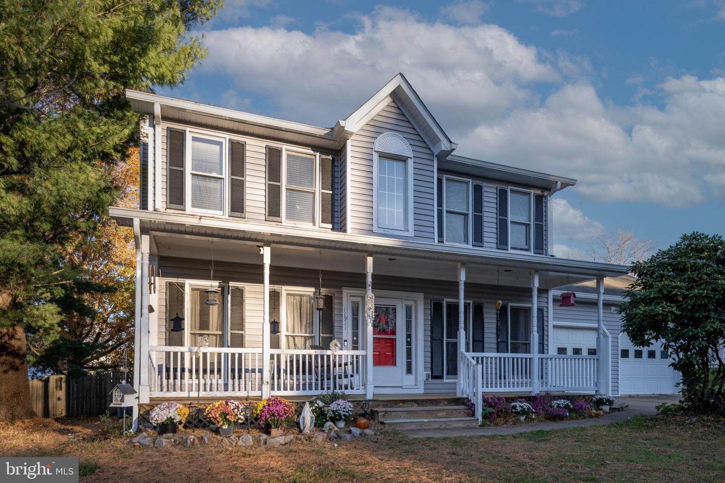 11911 ARBOR GLEN DR, FREDERICKSBURG, Virginia 22407, 3 Bedrooms Bedrooms, 6 Rooms Rooms,2 BathroomsBathrooms,Residential,For sale,11911 ARBOR GLEN DR,VASP2037542 MLS # VASP2037542