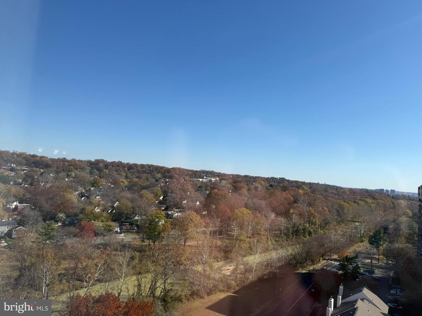 5340 HOLMES RUN PKWY #1215, ALEXANDRIA, Virginia 22304, 2 Bedrooms Bedrooms, 8 Rooms Rooms,2 BathroomsBathrooms,Residential,For sale,5340 HOLMES RUN PKWY #1215,VAAX2051762 MLS # VAAX2051762