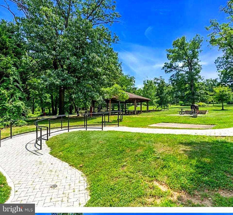 2500 N VAN DORN ST #1409, ALEXANDRIA, Virginia 22302, 1 Bedroom Bedrooms, ,1 BathroomBathrooms,Residential,For sale,2500 N VAN DORN ST #1409,VAAX2051768 MLS # VAAX2051768