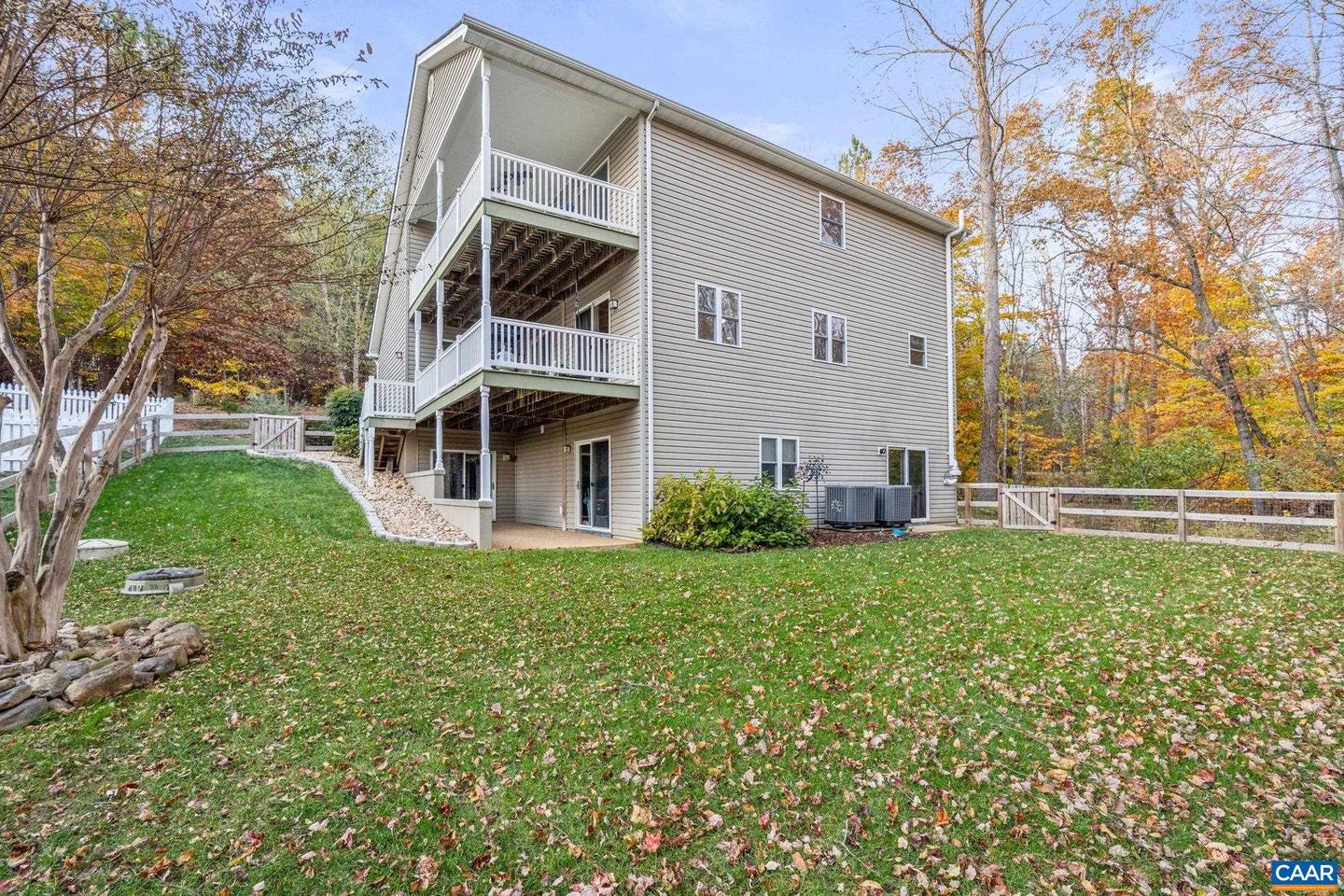 802 JEFFERSON DR, PALMYRA, Virginia 22963, 4 Bedrooms Bedrooms, ,3 BathroomsBathrooms,Residential,For sale,802 JEFFERSON DR,671031 MLS # 671031 802 JEFFERSON DR, PALMYRA, Virginia 22963, 4 Bedrooms Bedrooms, ,3 BathroomsBathrooms,Residential,For sale,802 JEFFERSON DR,671031 MLS # 671031