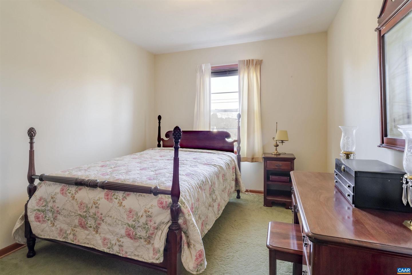 1007 SAINT CLAIR AVE, CHARLOTTESVILLE, Virginia 22901, 3 Bedrooms Bedrooms, ,2 BathroomsBathrooms,Residential,For sale,1007 SAINT CLAIR AVE,671033 MLS # 671033 1007 SAINT CLAIR AVE, CHARLOTTESVILLE, Virginia 22901, 3 Bedrooms Bedrooms, ,2 BathroomsBathrooms,Residential,For sale,1007 SAINT CLAIR AVE,671033 MLS # 671033