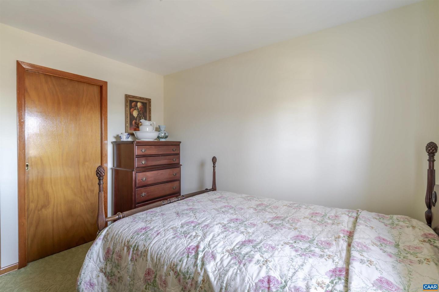 1007 SAINT CLAIR AVE, CHARLOTTESVILLE, Virginia 22901, 3 Bedrooms Bedrooms, ,2 BathroomsBathrooms,Residential,For sale,1007 SAINT CLAIR AVE,671033 MLS # 671033 1007 SAINT CLAIR AVE, CHARLOTTESVILLE, Virginia 22901, 3 Bedrooms Bedrooms, ,2 BathroomsBathrooms,Residential,For sale,1007 SAINT CLAIR AVE,671033 MLS # 671033