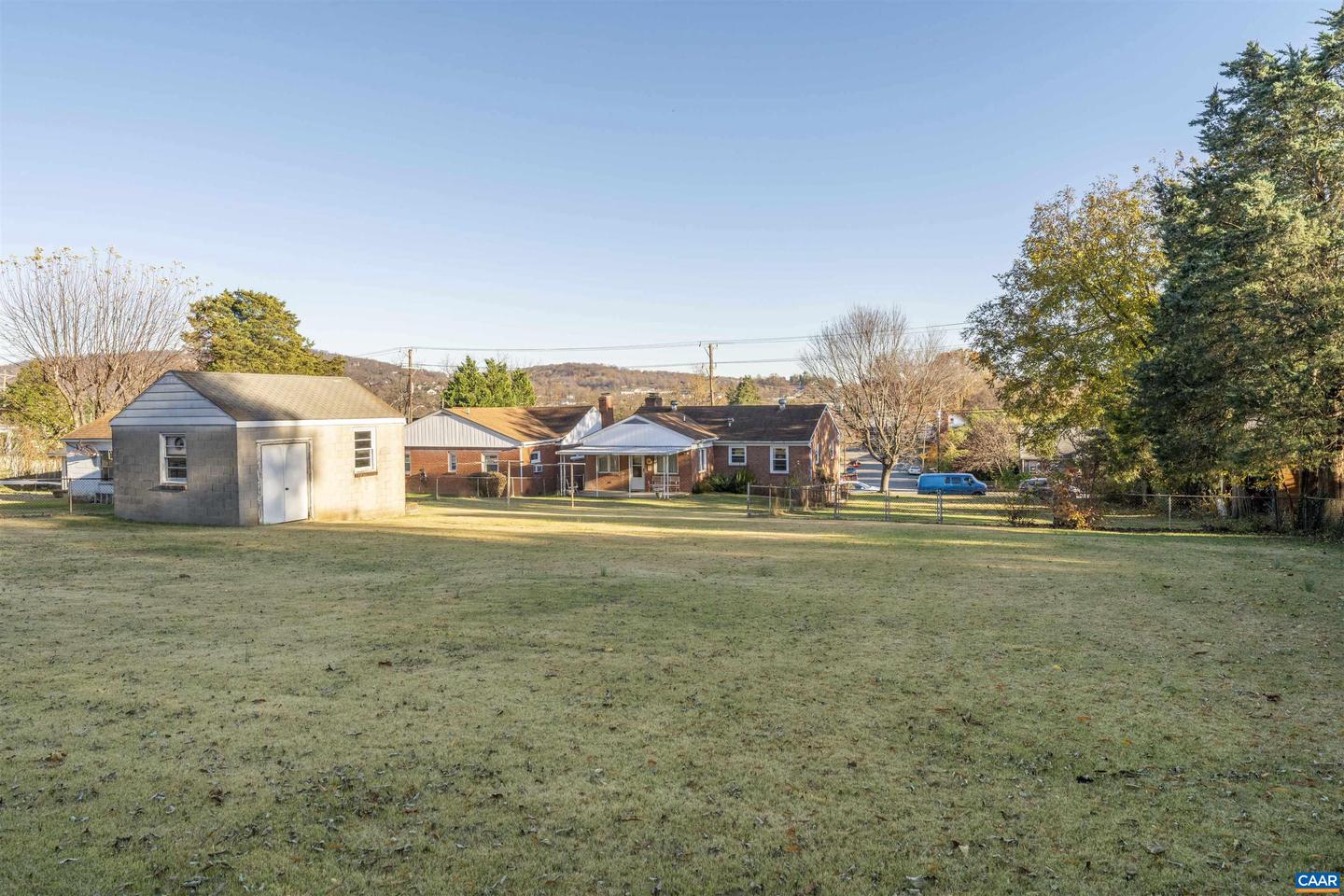 1007 SAINT CLAIR AVE, CHARLOTTESVILLE, Virginia 22901, 3 Bedrooms Bedrooms, ,2 BathroomsBathrooms,Residential,For sale,1007 SAINT CLAIR AVE,671033 MLS # 671033 1007 SAINT CLAIR AVE, CHARLOTTESVILLE, Virginia 22901, 3 Bedrooms Bedrooms, ,2 BathroomsBathrooms,Residential,For sale,1007 SAINT CLAIR AVE,671033 MLS # 671033