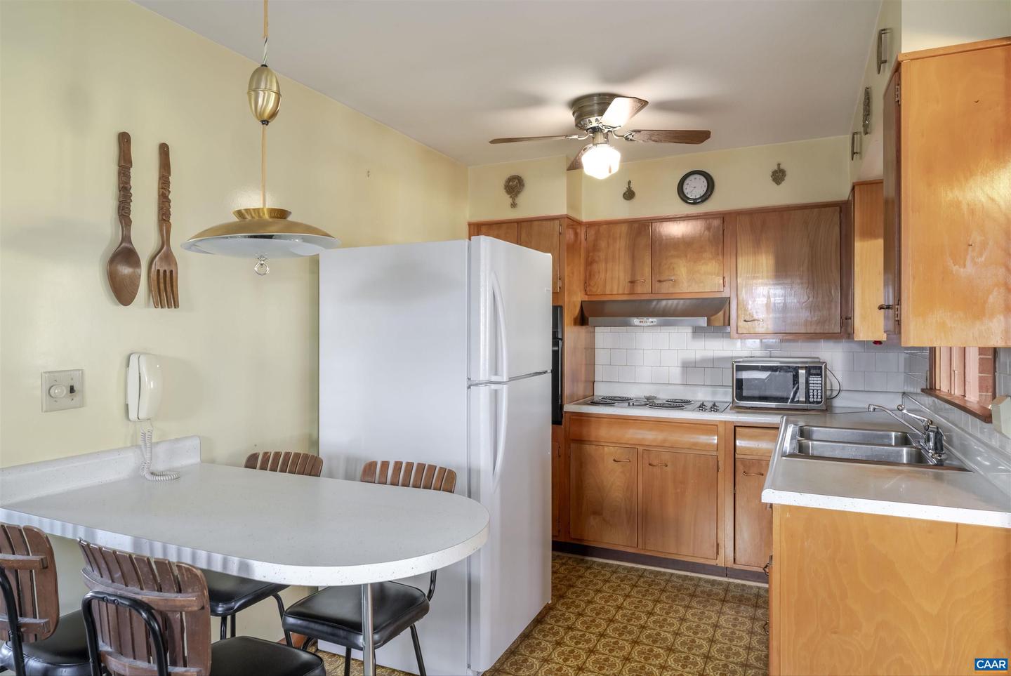 1007 SAINT CLAIR AVE, CHARLOTTESVILLE, Virginia 22901, 3 Bedrooms Bedrooms, ,2 BathroomsBathrooms,Residential,For sale,1007 SAINT CLAIR AVE,671033 MLS # 671033 1007 SAINT CLAIR AVE, CHARLOTTESVILLE, Virginia 22901, 3 Bedrooms Bedrooms, ,2 BathroomsBathrooms,Residential,For sale,1007 SAINT CLAIR AVE,671033 MLS # 671033