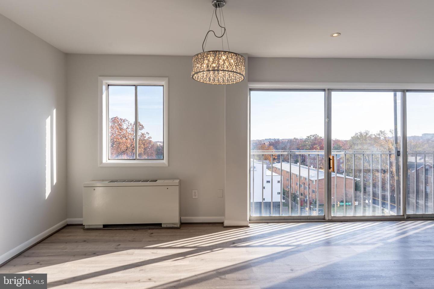 4241 COLUMBIA PIKE #601, ARLINGTON, Virginia 22204, 2 Bedrooms Bedrooms, ,2 BathroomsBathrooms,Residential,For sale,4241 COLUMBIA PIKE #601,VAAR2066006 MLS # VAAR2066006