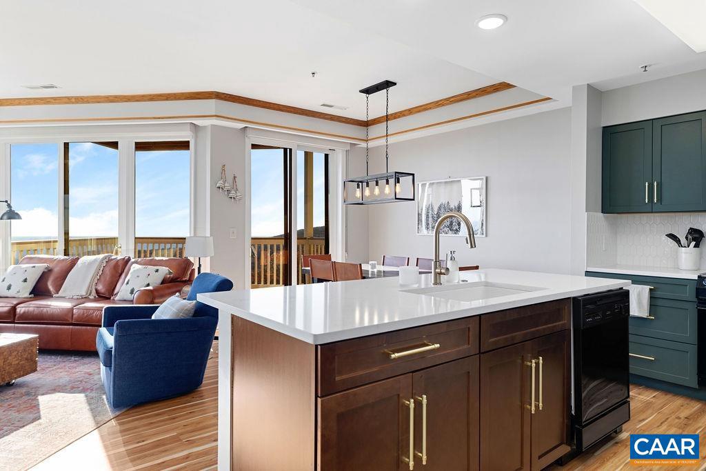 1933 HIGH RIDGE PL CONDOS, WINTERGREEN RESORT, Virginia 22958, 2 Bedrooms Bedrooms, ,2 BathroomsBathrooms,Residential,For sale,1933 HIGH RIDGE PL CONDOS,671034 MLS # 671034 1933 HIGH RIDGE PL CONDOS, WINTERGREEN RESORT, Virginia 22958, 2 Bedrooms Bedrooms, ,2 BathroomsBathrooms,Residential,For sale,1933 HIGH RIDGE PL CONDOS,671034 MLS # 671034