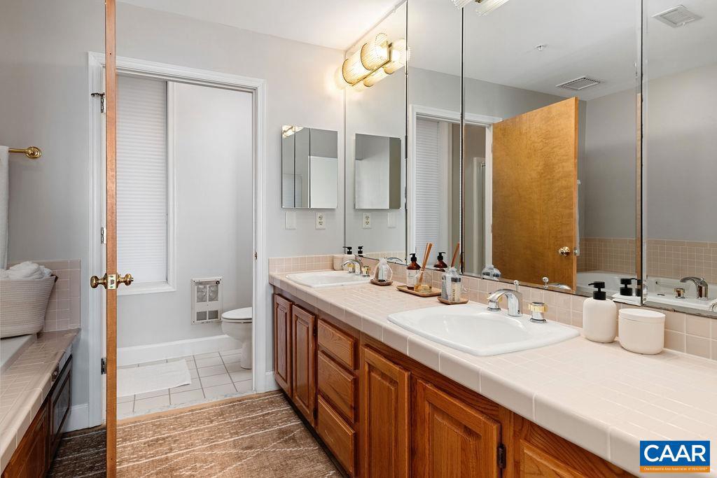 1933 HIGH RIDGE PL CONDOS, WINTERGREEN RESORT, Virginia 22958, 2 Bedrooms Bedrooms, ,2 BathroomsBathrooms,Residential,For sale,1933 HIGH RIDGE PL CONDOS,671034 MLS # 671034 1933 HIGH RIDGE PL CONDOS, WINTERGREEN RESORT, Virginia 22958, 2 Bedrooms Bedrooms, ,2 BathroomsBathrooms,Residential,For sale,1933 HIGH RIDGE PL CONDOS,671034 MLS # 671034