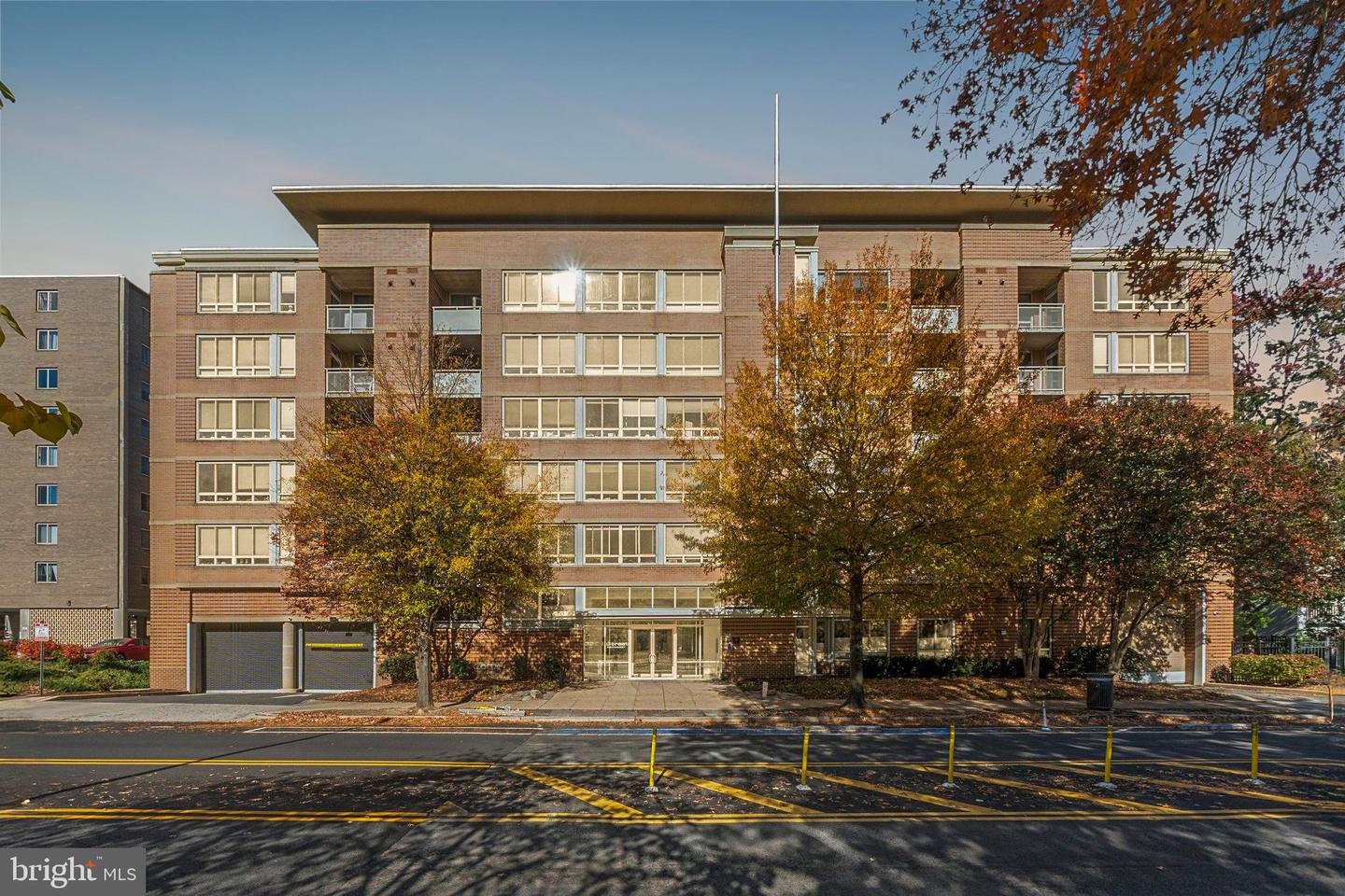 355 I ST SW #410, WASHINGTON, District Of Columbia 20024, 2 Bedrooms Bedrooms, ,1 BathroomBathrooms,Residential,For sale,355 I ST SW #410,DCDC2231616 MLS # DCDC2231616 355 I ST SW #410, WASHINGTON, District Of Columbia 20024, 2 Bedrooms Bedrooms, ,1 BathroomBathrooms,Residential,For sale,355 I ST SW #410,DCDC2231616 MLS # DCDC2231616