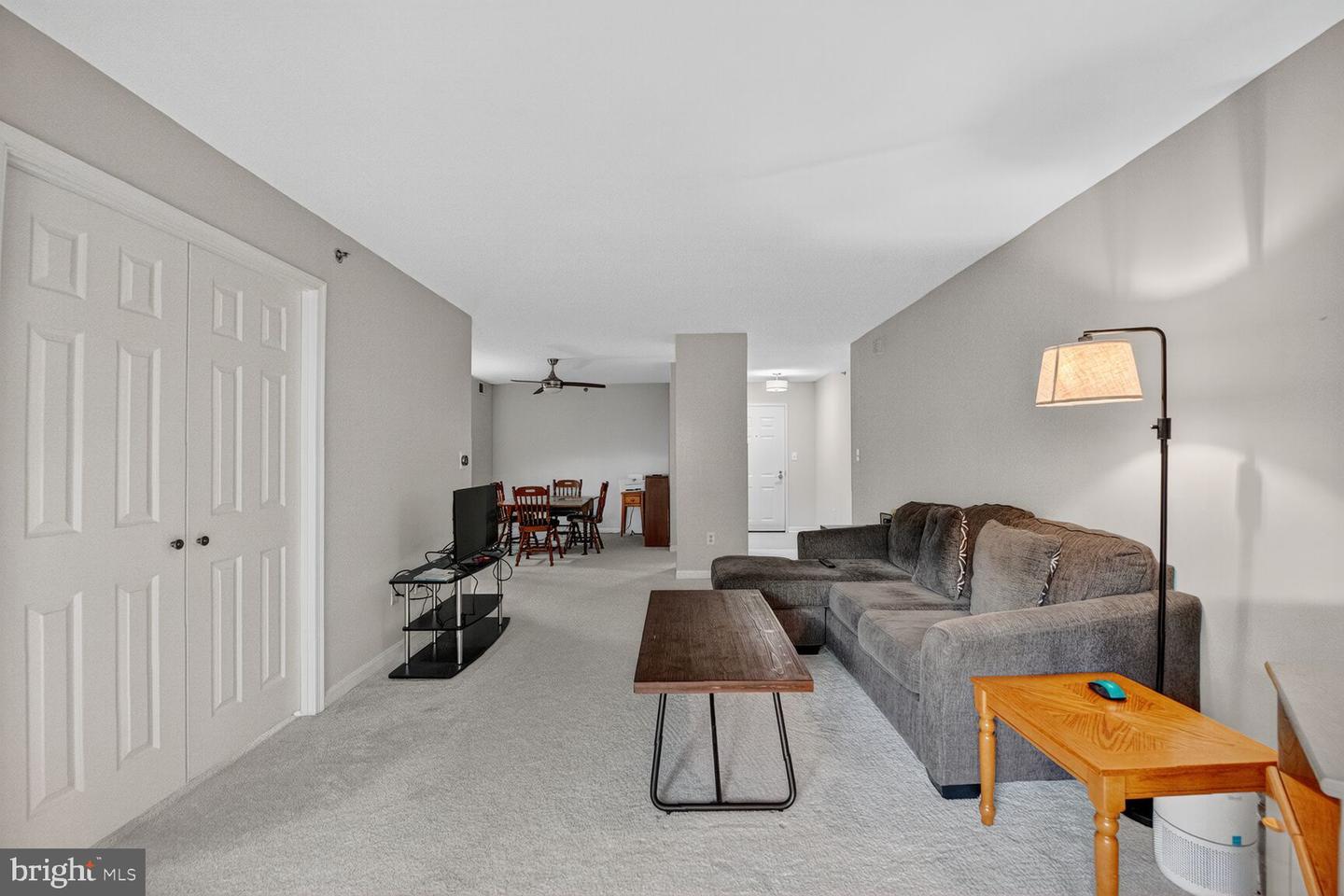 19385 CYPRESS RIDGE TER #404, LEESBURG, Virginia 20176, 2 Bedrooms Bedrooms, ,2 BathroomsBathrooms,Residential,For sale,19385 CYPRESS RIDGE TER #404,VALO2111106 MLS # VALO2111106