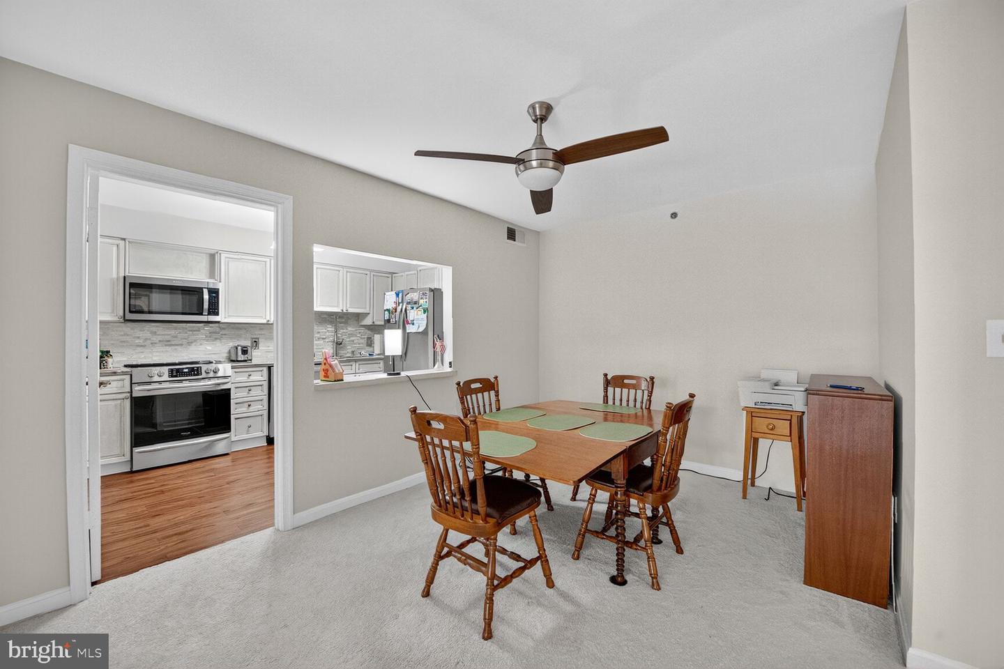 19385 CYPRESS RIDGE TER #404, LEESBURG, Virginia 20176, 2 Bedrooms Bedrooms, ,2 BathroomsBathrooms,Residential,For sale,19385 CYPRESS RIDGE TER #404,VALO2111106 MLS # VALO2111106