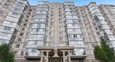 19385 CYPRESS RIDGE TER #404, LEESBURG, Virginia 20176, 2 Bedrooms Bedrooms, ,2 BathroomsBathrooms,Residential,For sale,19385 CYPRESS RIDGE TER #404,VALO2111106 MLS # VALO2111106