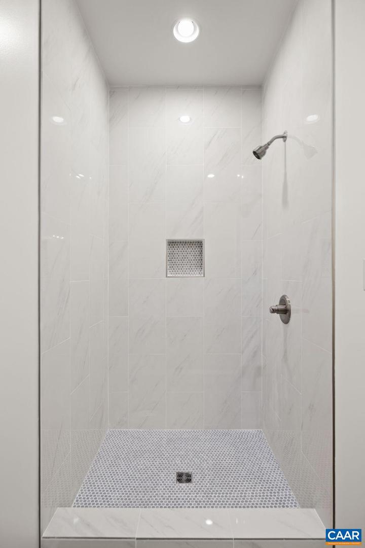 2192 HORSESHOE FARM RD, LOUISA, Virginia 23093, 3 Bedrooms Bedrooms, ,2 BathroomsBathrooms,Residential,For sale,2192 HORSESHOE FARM RD,671039 MLS # 671039