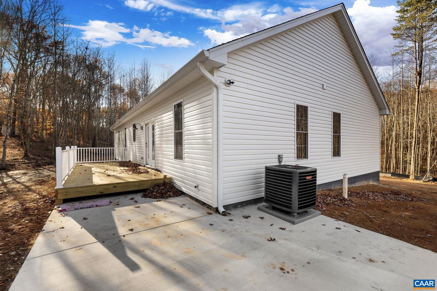 2192 HORSESHOE FARM RD, LOUISA, Virginia 23093, 3 Bedrooms Bedrooms, ,2 BathroomsBathrooms,Residential,For sale,2192 HORSESHOE FARM RD,671039 MLS # 671039