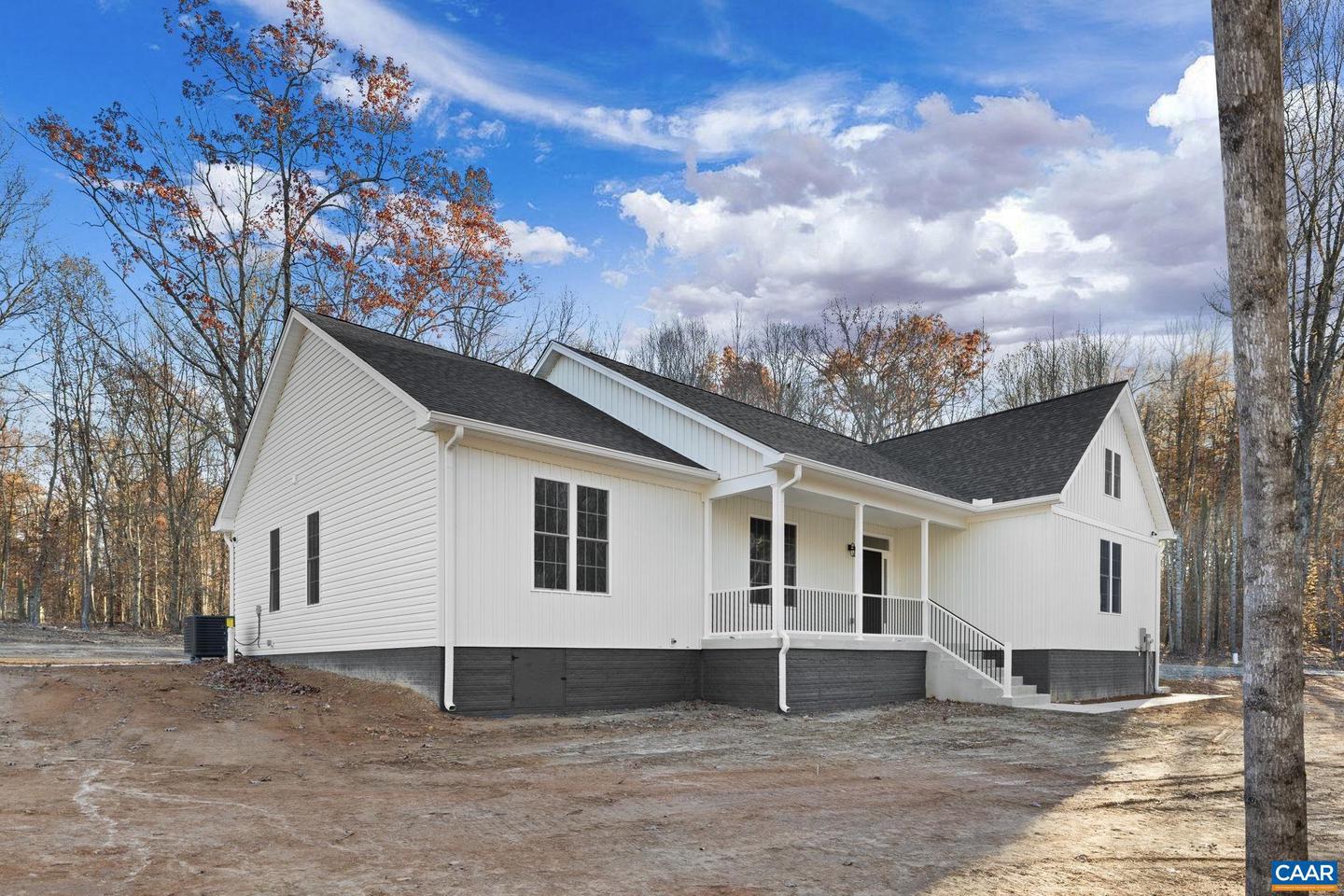 2192 HORSESHOE FARM RD, LOUISA, Virginia 23093, 3 Bedrooms Bedrooms, ,2 BathroomsBathrooms,Residential,For sale,2192 HORSESHOE FARM RD,671039 MLS # 671039