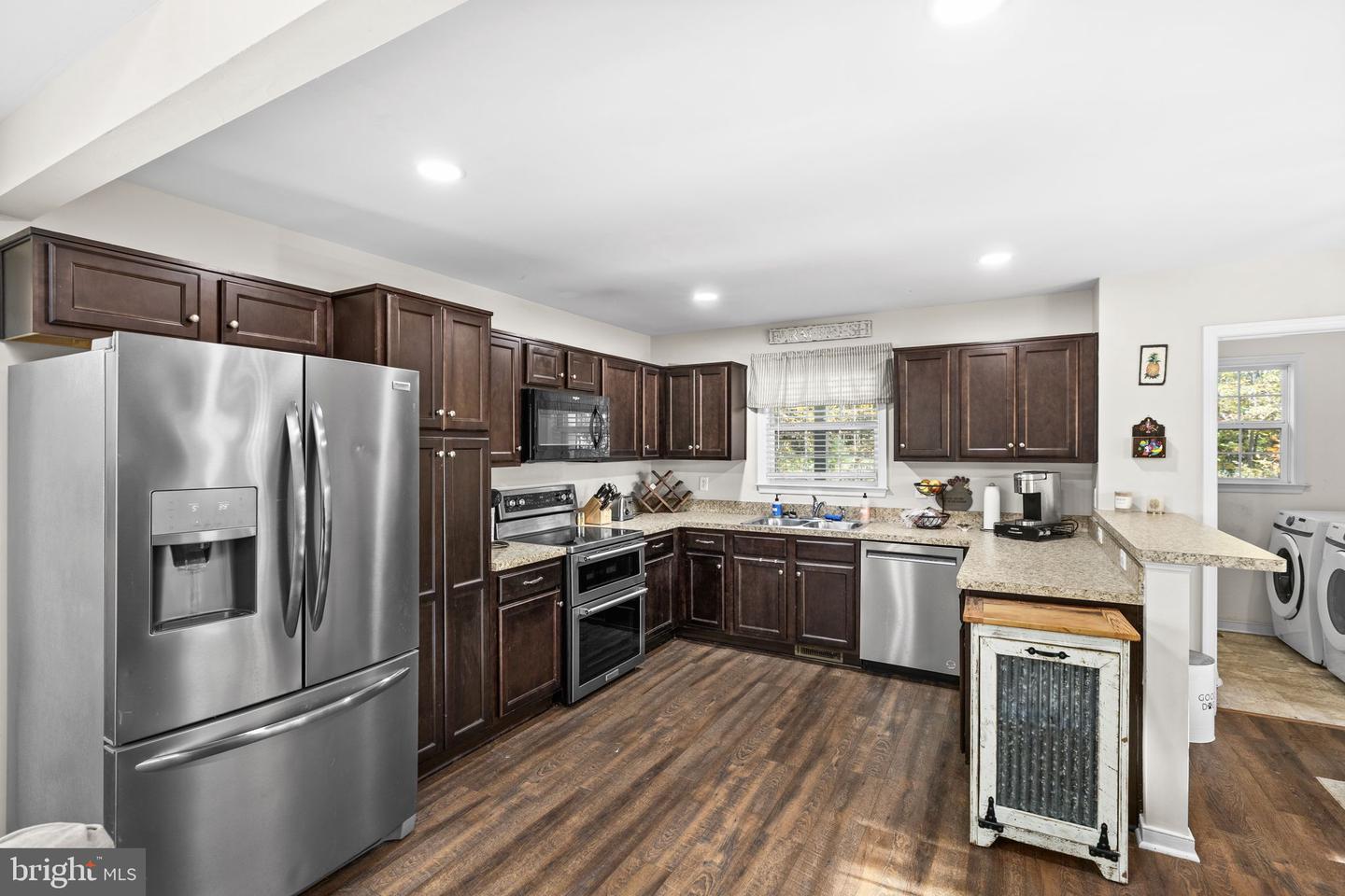 11039 CATHARPIN RD, SPOTSYLVANIA, Virginia 22553, 3 Bedrooms Bedrooms, ,3 BathroomsBathrooms,Residential,For sale,11039 CATHARPIN RD,VASP2037566 MLS # VASP2037566 11039 CATHARPIN RD, SPOTSYLVANIA, Virginia 22553, 3 Bedrooms Bedrooms, ,3 BathroomsBathrooms,Residential,For sale,11039 CATHARPIN RD,VASP2037566 MLS # VASP2037566