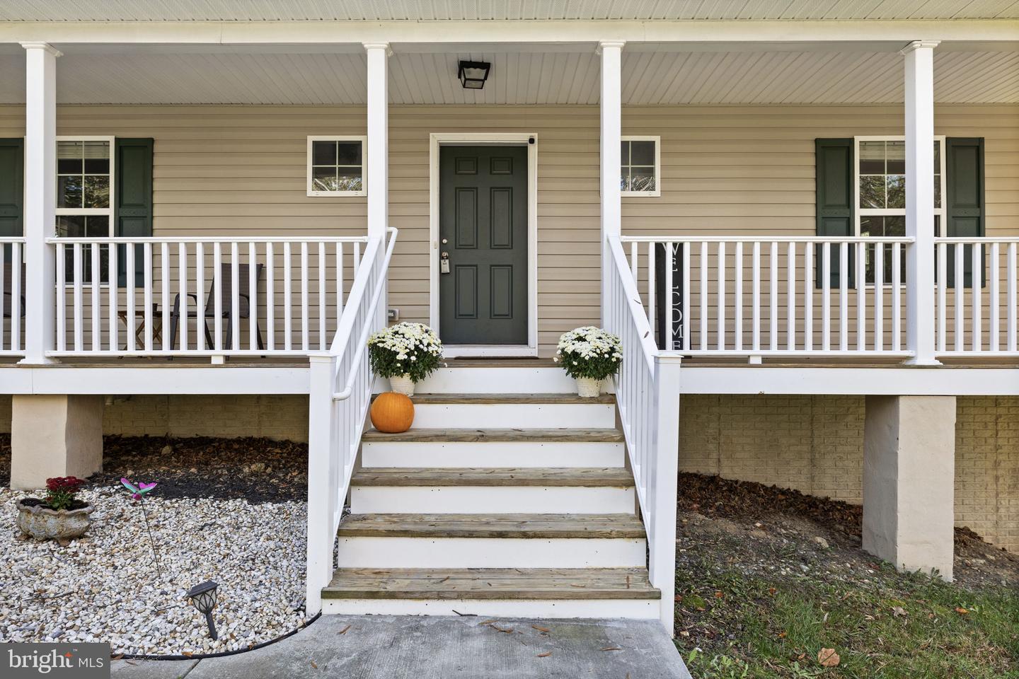 11039 CATHARPIN RD, SPOTSYLVANIA, Virginia 22553, 3 Bedrooms Bedrooms, ,3 BathroomsBathrooms,Residential,For sale,11039 CATHARPIN RD,VASP2037566 MLS # VASP2037566 11039 CATHARPIN RD, SPOTSYLVANIA, Virginia 22553, 3 Bedrooms Bedrooms, ,3 BathroomsBathrooms,Residential,For sale,11039 CATHARPIN RD,VASP2037566 MLS # VASP2037566