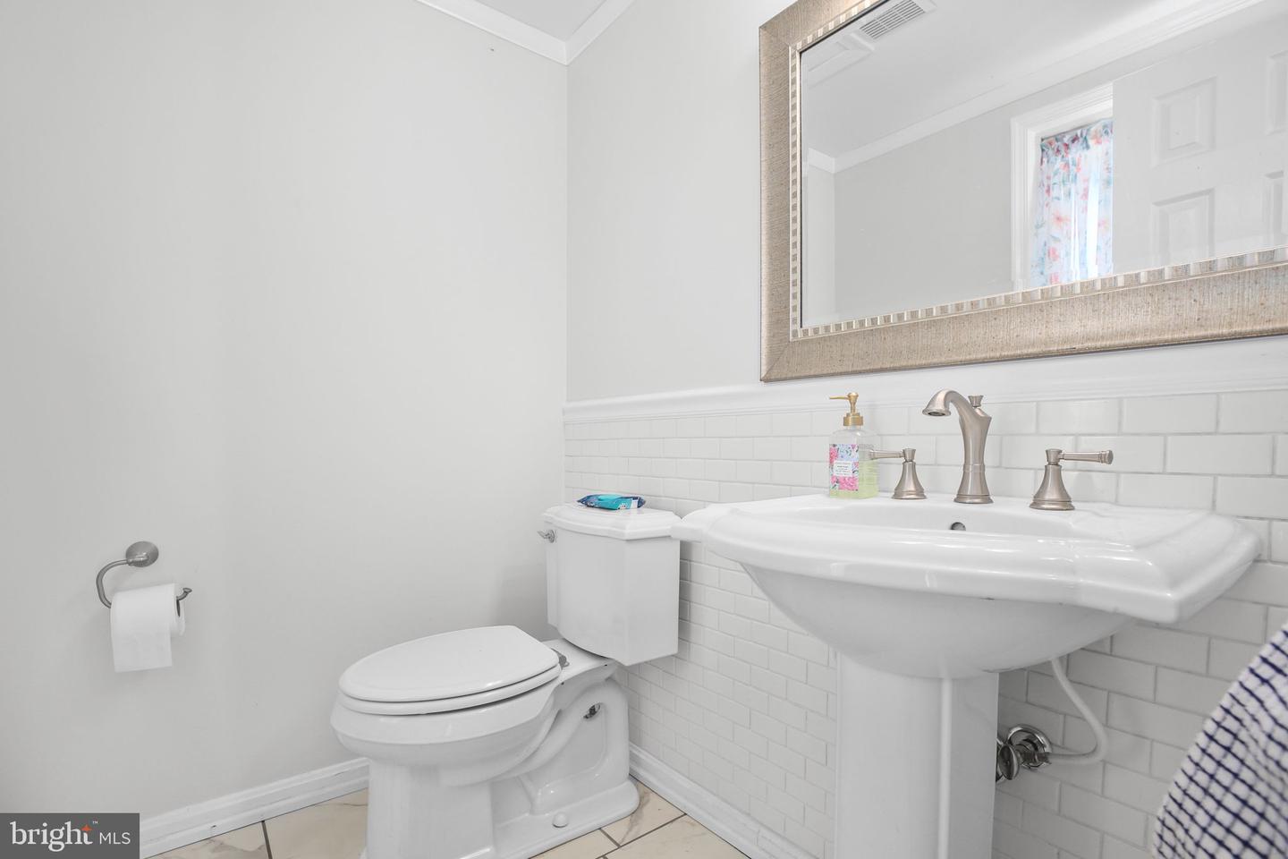 5721 UP A WAY DR, FREDERICKSBURG, Virginia 22407, 4 Bedrooms Bedrooms, ,2 BathroomsBathrooms,Residential,For sale,5721 UP A WAY DR,VASP2037570 MLS # VASP2037570