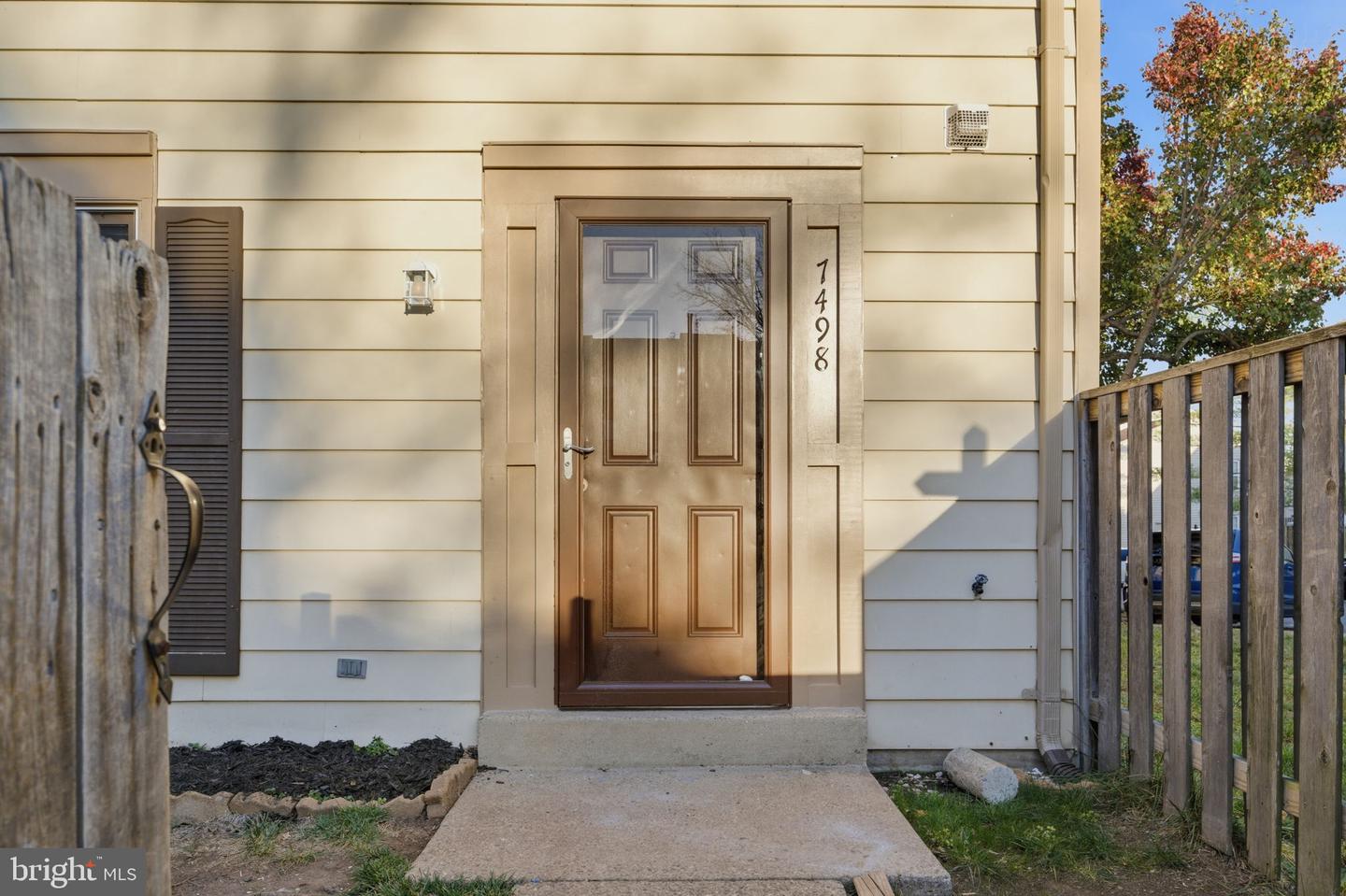 7498 TANGIER WAY, MANASSAS, Virginia 20109, 3 Bedrooms Bedrooms, ,2 BathroomsBathrooms,Residential,For sale,7498 TANGIER WAY,VAPW2107722 MLS # VAPW2107722