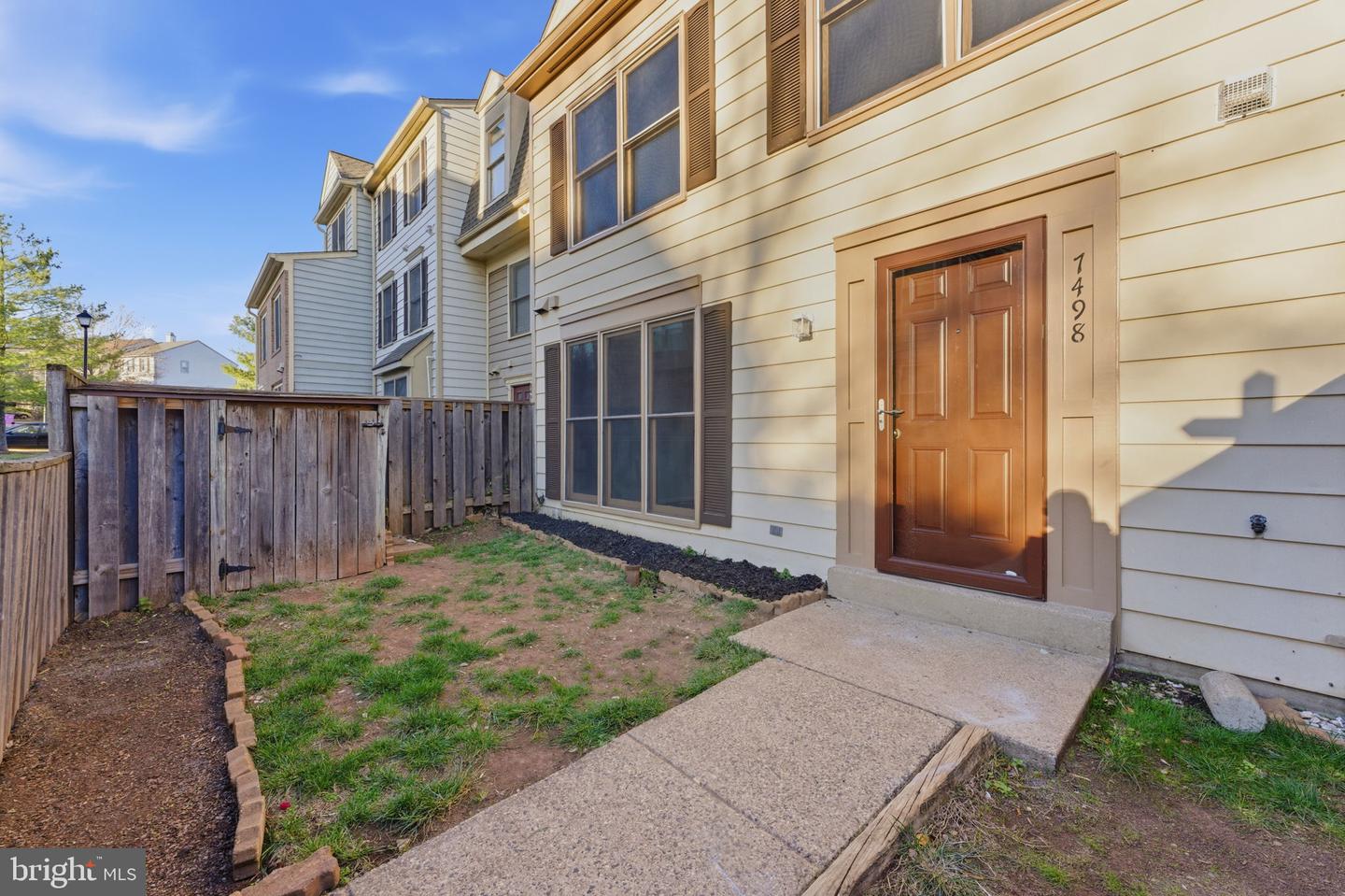 7498 TANGIER WAY, MANASSAS, Virginia 20109, 3 Bedrooms Bedrooms, ,2 BathroomsBathrooms,Residential,For sale,7498 TANGIER WAY,VAPW2107722 MLS # VAPW2107722