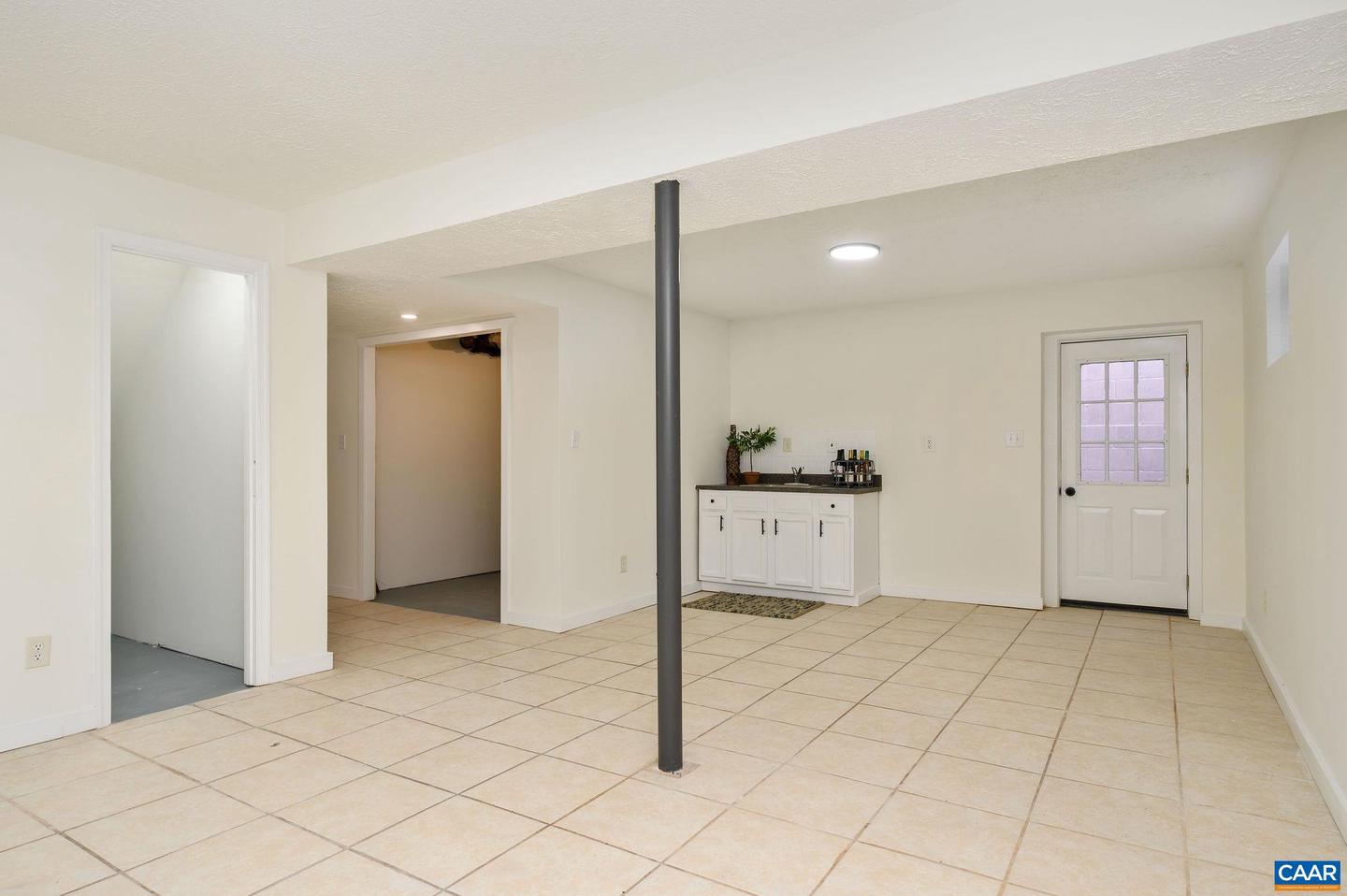 2304 SHELBY DR, CHARLOTTESVILLE, Virginia 22901, 3 Bedrooms Bedrooms, ,3 BathroomsBathrooms,Residential,For sale,2304 SHELBY DR,671044 MLS # 671044