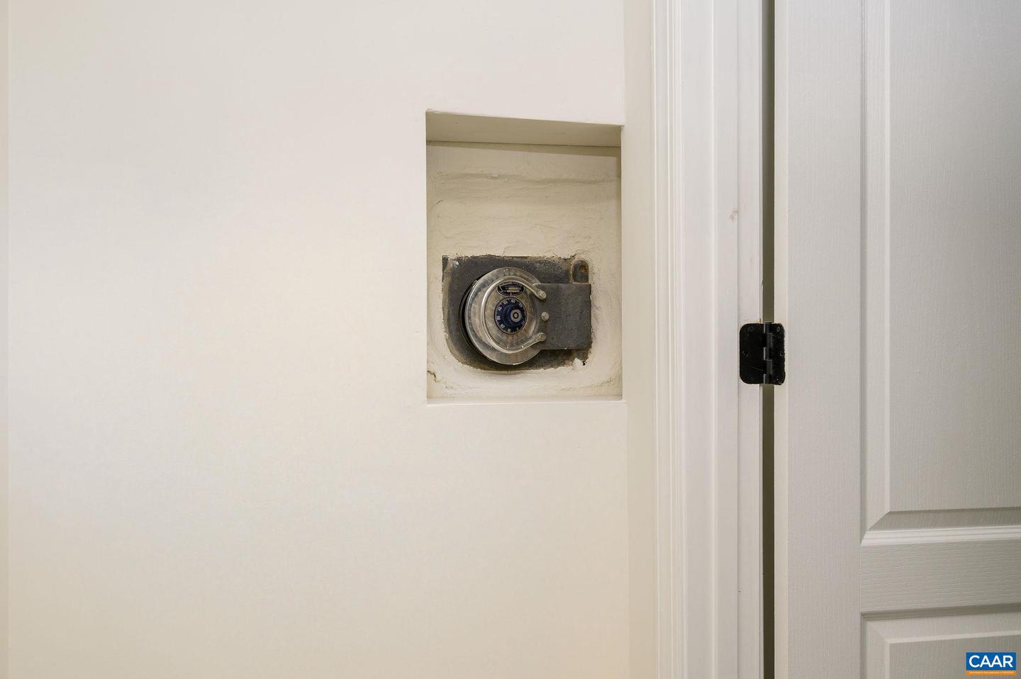 2304 SHELBY DR, CHARLOTTESVILLE, Virginia 22901, 3 Bedrooms Bedrooms, ,3 BathroomsBathrooms,Residential,For sale,2304 SHELBY DR,671044 MLS # 671044