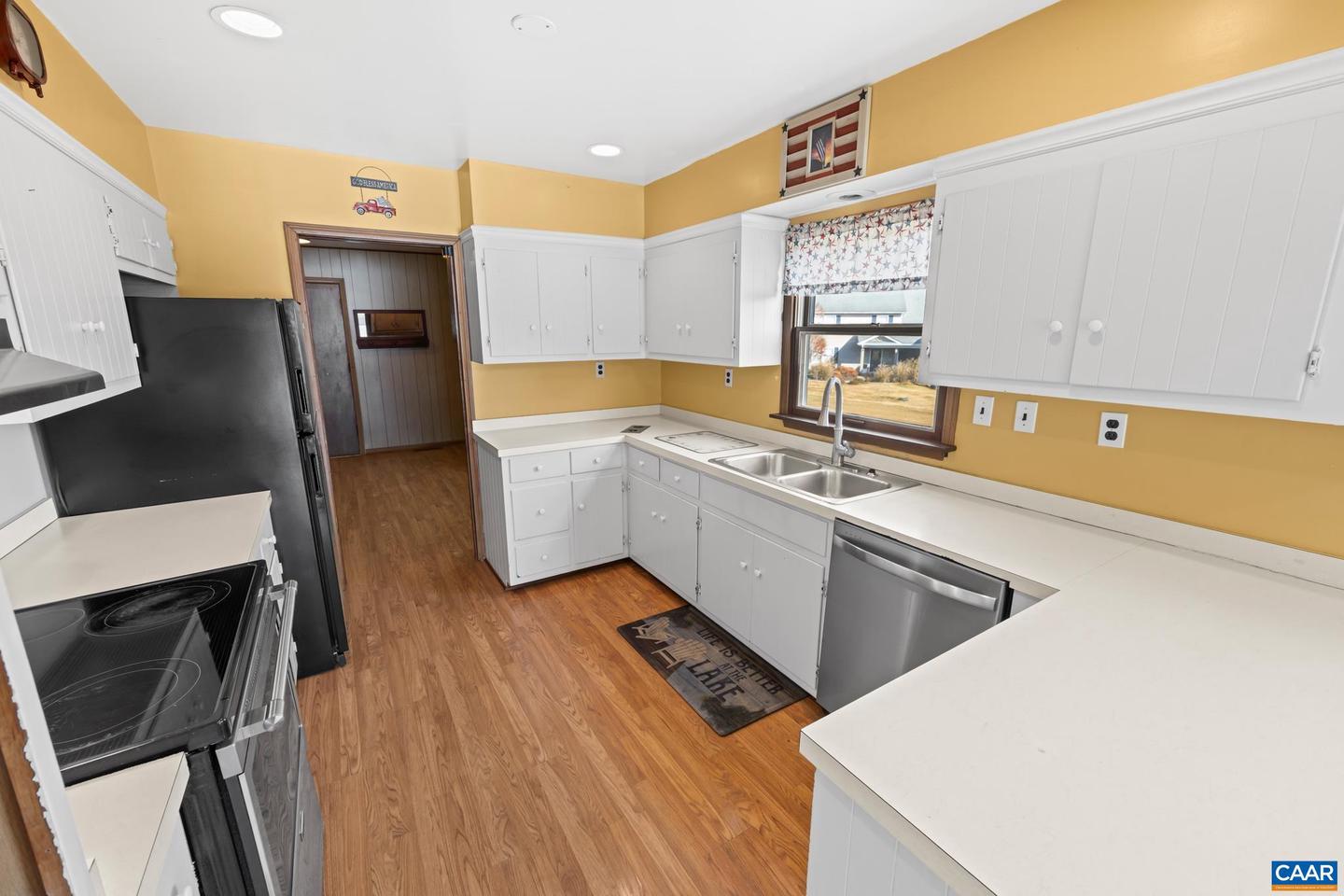 1753 NORTH LAKESHORE DR, LOUISA, Virginia 23093, 3 Bedrooms Bedrooms, ,2 BathroomsBathrooms,Residential,For sale,1753 NORTH LAKESHORE DR,671047 MLS # 671047 1753 NORTH LAKESHORE DR, LOUISA, Virginia 23093, 3 Bedrooms Bedrooms, ,2 BathroomsBathrooms,Residential,For sale,1753 NORTH LAKESHORE DR,671047 MLS # 671047