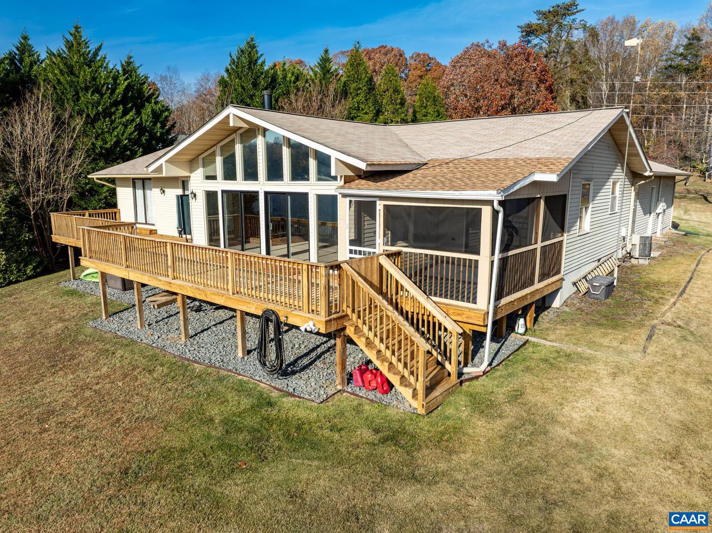 1753 NORTH LAKESHORE DR, LOUISA, Virginia 23093, 3 Bedrooms Bedrooms, ,2 BathroomsBathrooms,Residential,For sale,1753 NORTH LAKESHORE DR,671047 MLS # 671047 1753 NORTH LAKESHORE DR, LOUISA, Virginia 23093, 3 Bedrooms Bedrooms, ,2 BathroomsBathrooms,Residential,For sale,1753 NORTH LAKESHORE DR,671047 MLS # 671047