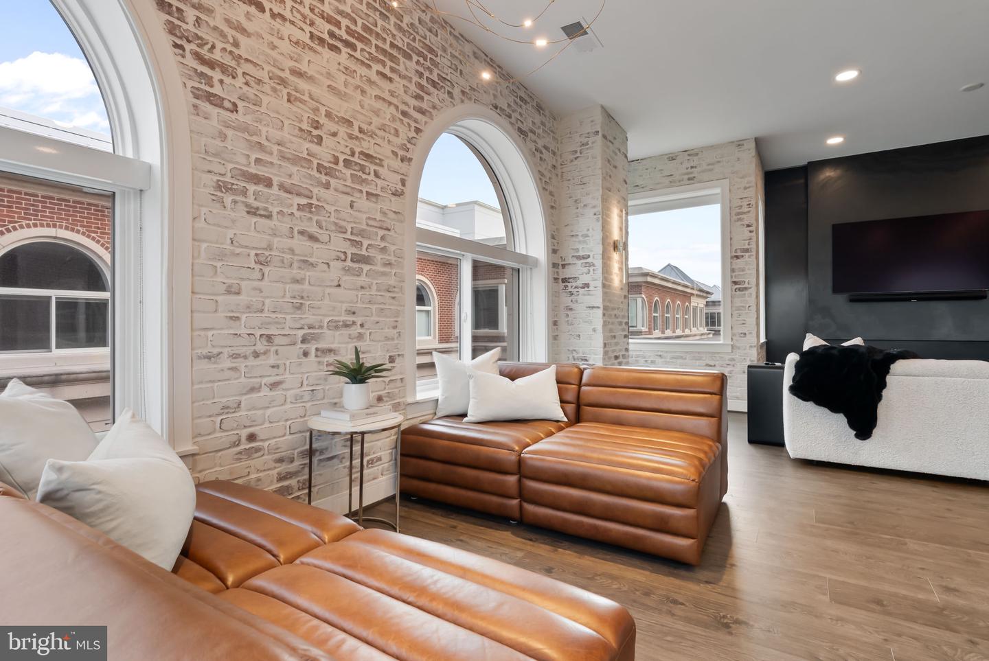 625 SLATERS LN #402, ALEXANDRIA, Virginia 22314, 3 Bedrooms Bedrooms, 3 Rooms Rooms,2 BathroomsBathrooms,Residential,For sale,625 SLATERS LN #402,VAAX2051754 MLS # VAAX2051754 625 SLATERS LN #402, ALEXANDRIA, Virginia 22314, 3 Bedrooms Bedrooms, 3 Rooms Rooms,2 BathroomsBathrooms,Residential,For sale,625 SLATERS LN #402,VAAX2051754 MLS # VAAX2051754