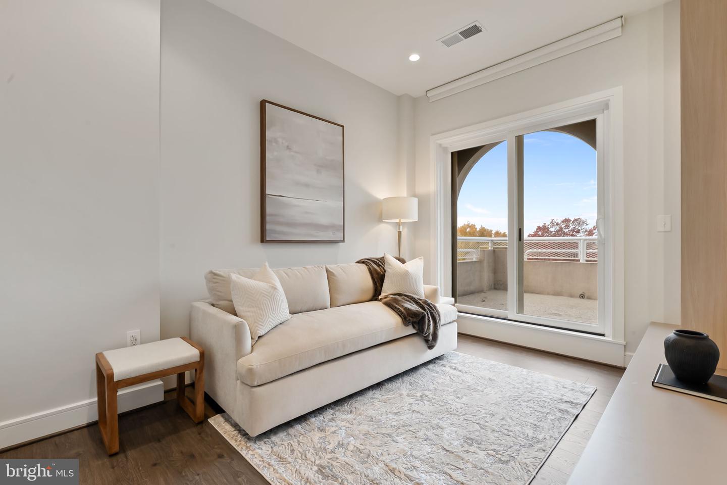 625 SLATERS LN #402, ALEXANDRIA, Virginia 22314, 3 Bedrooms Bedrooms, 3 Rooms Rooms,2 BathroomsBathrooms,Residential,For sale,625 SLATERS LN #402,VAAX2051754 MLS # VAAX2051754 625 SLATERS LN #402, ALEXANDRIA, Virginia 22314, 3 Bedrooms Bedrooms, 3 Rooms Rooms,2 BathroomsBathrooms,Residential,For sale,625 SLATERS LN #402,VAAX2051754 MLS # VAAX2051754