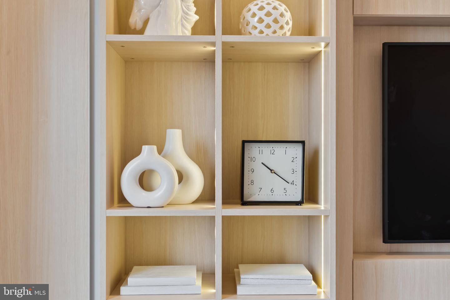 625 SLATERS LN #402, ALEXANDRIA, Virginia 22314, 3 Bedrooms Bedrooms, 3 Rooms Rooms,2 BathroomsBathrooms,Residential,For sale,625 SLATERS LN #402,VAAX2051754 MLS # VAAX2051754 625 SLATERS LN #402, ALEXANDRIA, Virginia 22314, 3 Bedrooms Bedrooms, 3 Rooms Rooms,2 BathroomsBathrooms,Residential,For sale,625 SLATERS LN #402,VAAX2051754 MLS # VAAX2051754