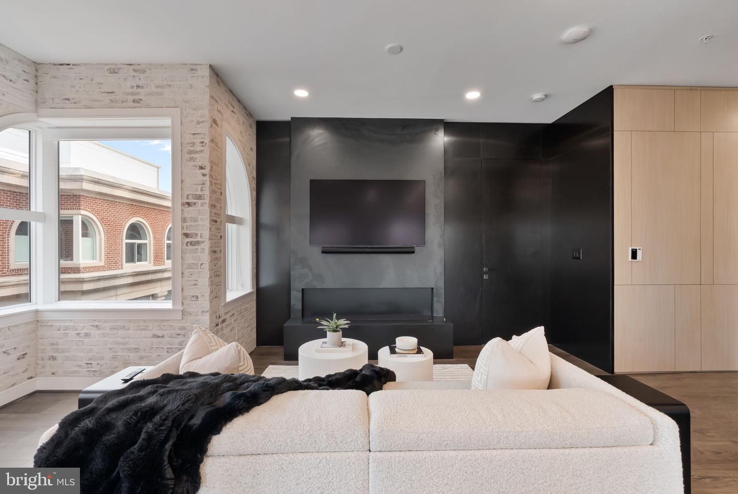 625 SLATERS LN #402, ALEXANDRIA, Virginia 22314, 3 Bedrooms Bedrooms, 3 Rooms Rooms,2 BathroomsBathrooms,Residential,For sale,625 SLATERS LN #402,VAAX2051754 MLS # VAAX2051754 625 SLATERS LN #402, ALEXANDRIA, Virginia 22314, 3 Bedrooms Bedrooms, 3 Rooms Rooms,2 BathroomsBathrooms,Residential,For sale,625 SLATERS LN #402,VAAX2051754 MLS # VAAX2051754