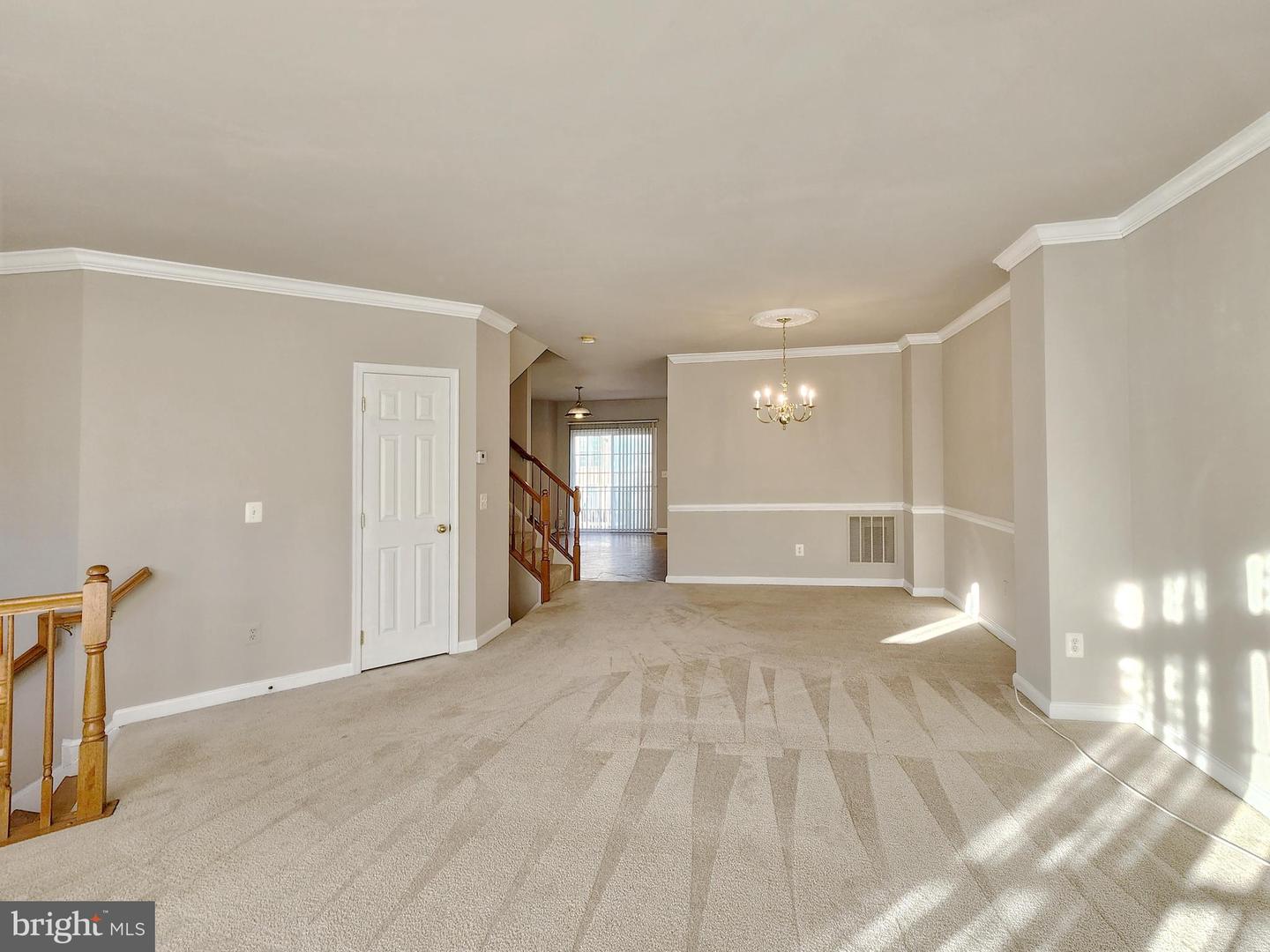 4330 GOLDEN GATE WAY, DUMFRIES, Virginia 22025, 3 Bedrooms Bedrooms, ,3 BathroomsBathrooms,Residential,For sale,4330 GOLDEN GATE WAY,VAPW2107694 MLS # VAPW2107694