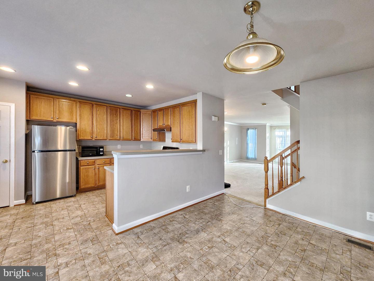 4330 GOLDEN GATE WAY, DUMFRIES, Virginia 22025, 3 Bedrooms Bedrooms, ,3 BathroomsBathrooms,Residential,For sale,4330 GOLDEN GATE WAY,VAPW2107694 MLS # VAPW2107694