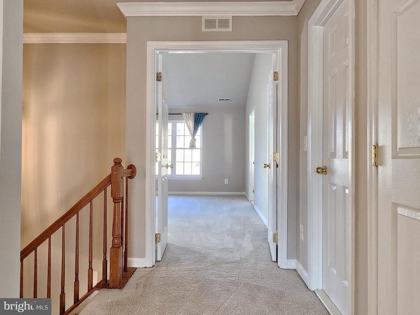 4330 GOLDEN GATE WAY, DUMFRIES, Virginia 22025, 3 Bedrooms Bedrooms, ,3 BathroomsBathrooms,Residential,For sale,4330 GOLDEN GATE WAY,VAPW2107694 MLS # VAPW2107694