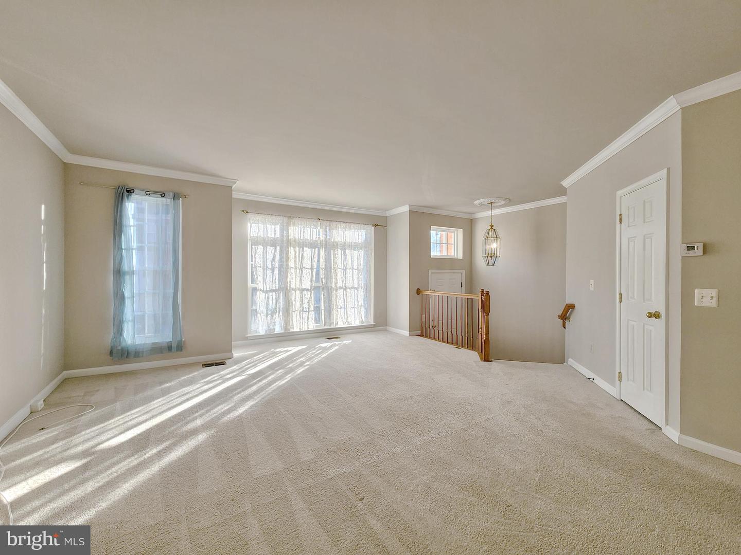 4330 GOLDEN GATE WAY, DUMFRIES, Virginia 22025, 3 Bedrooms Bedrooms, ,3 BathroomsBathrooms,Residential,For sale,4330 GOLDEN GATE WAY,VAPW2107694 MLS # VAPW2107694