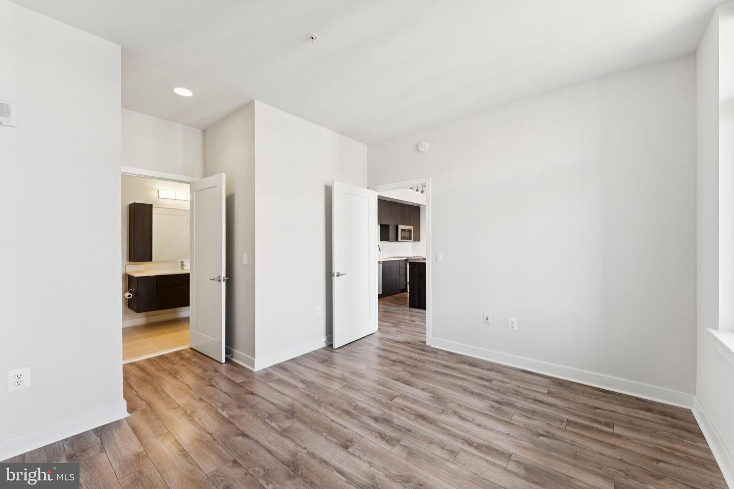 460 NEW YORK AVE NW #1002, WASHINGTON, District Of Columbia 20001, 1 Bedroom Bedrooms, ,1 BathroomBathrooms,Residential,For sale,460 NEW YORK AVE NW #1002,DCDC2231510 MLS # DCDC2231510