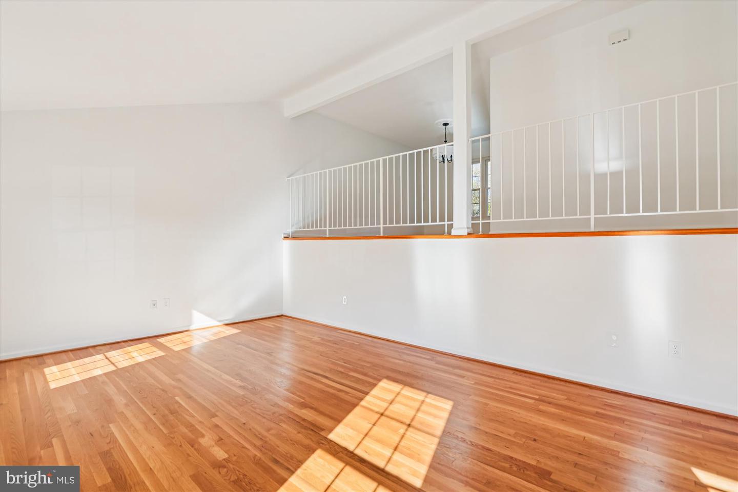 5090 QUEENS WOOD DR, BURKE, Virginia 22015, 4 Bedrooms Bedrooms, ,3 BathroomsBathrooms,Residential,For sale,5090 QUEENS WOOD DR,VAFX2278880 MLS # VAFX2278880