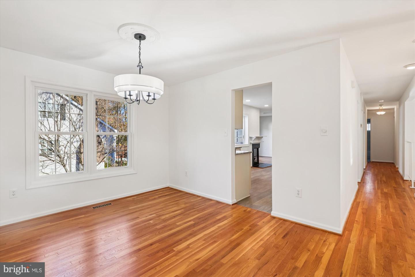 5090 QUEENS WOOD DR, BURKE, Virginia 22015, 4 Bedrooms Bedrooms, ,3 BathroomsBathrooms,Residential,For sale,5090 QUEENS WOOD DR,VAFX2278880 MLS # VAFX2278880