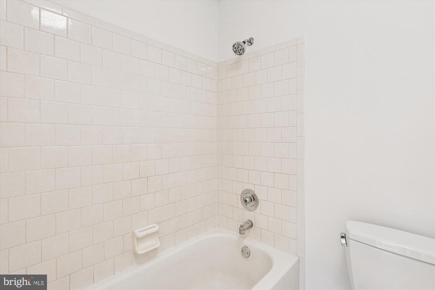 5090 QUEENS WOOD DR, BURKE, Virginia 22015, 4 Bedrooms Bedrooms, ,3 BathroomsBathrooms,Residential,For sale,5090 QUEENS WOOD DR,VAFX2278880 MLS # VAFX2278880