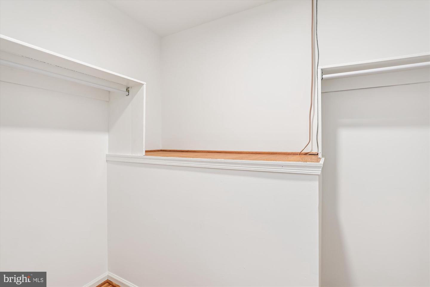 5090 QUEENS WOOD DR, BURKE, Virginia 22015, 4 Bedrooms Bedrooms, ,3 BathroomsBathrooms,Residential,For sale,5090 QUEENS WOOD DR,VAFX2278880 MLS # VAFX2278880